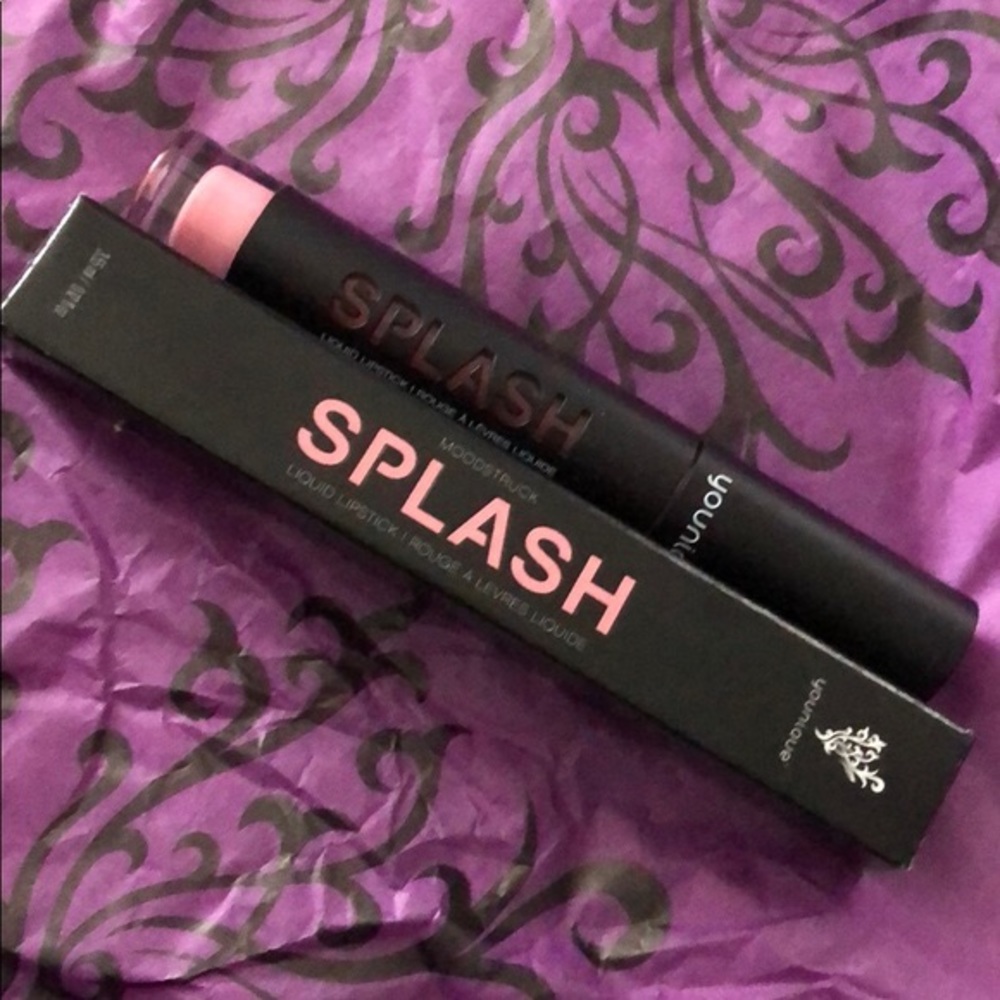 NIB Younique liquid lipstick